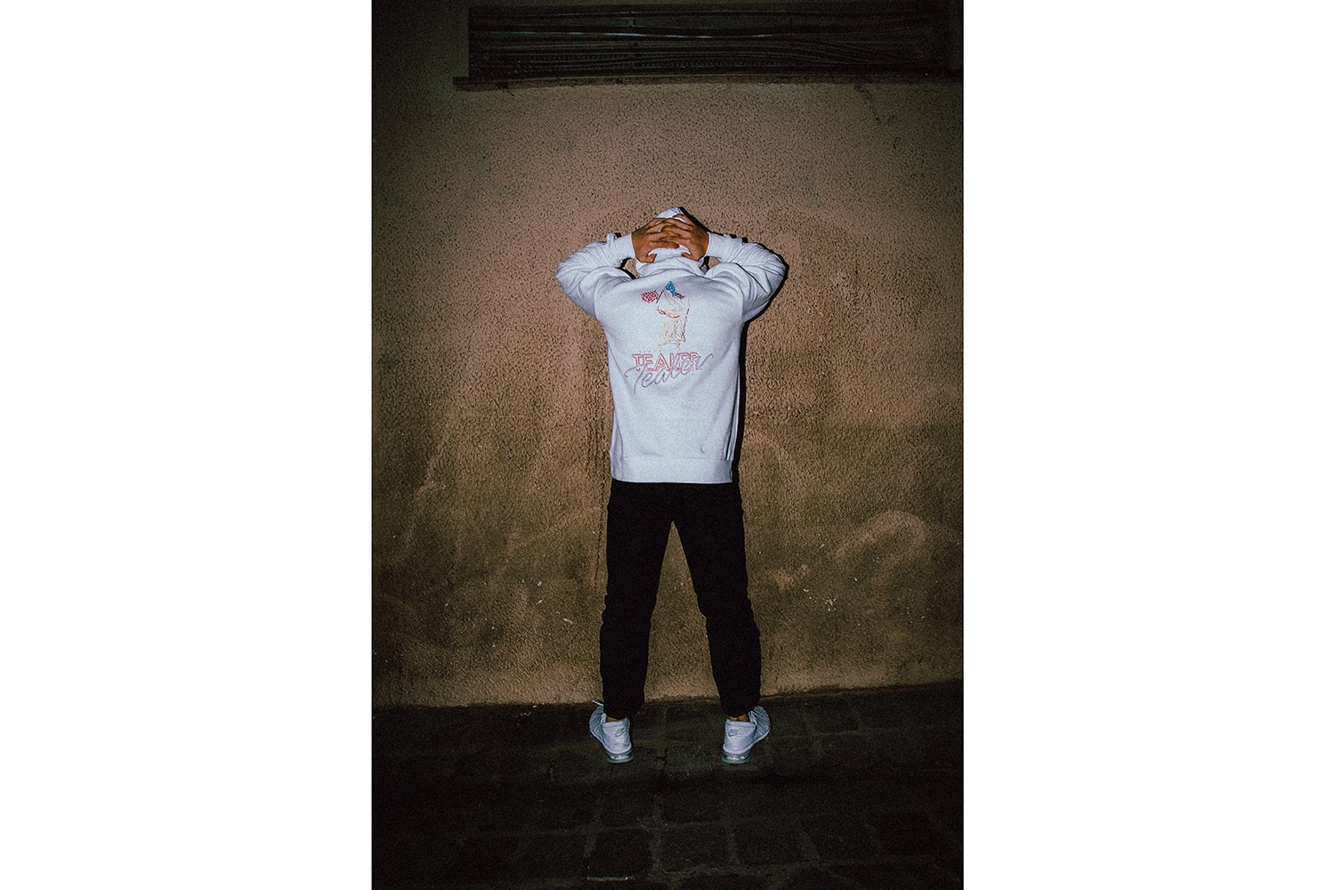 Tealer Collection Capsule Yeojun Yoon Néons Hoodie T-Shirt Coques