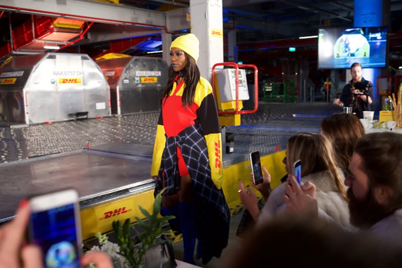 Vetements DHL Défilé 2018 Collection Capsule