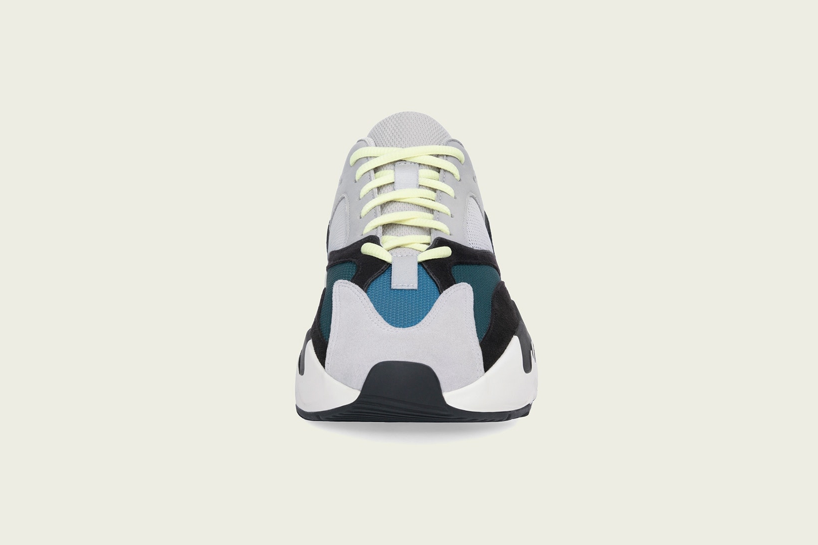 Lookbook adidas YEEZY BOOST 700