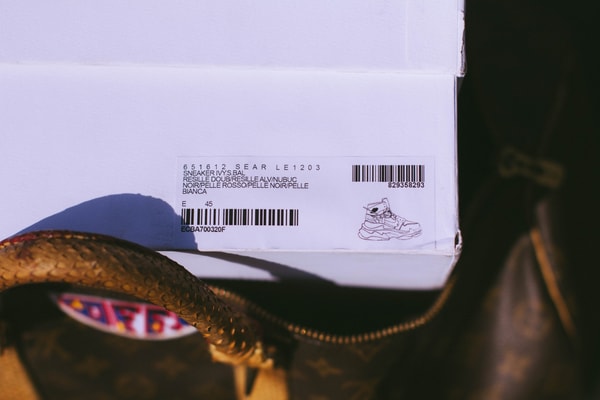 Custom Air Jordan 1 x Virgil Abloh