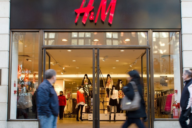 Vitrine D'Une Boutique H&M
