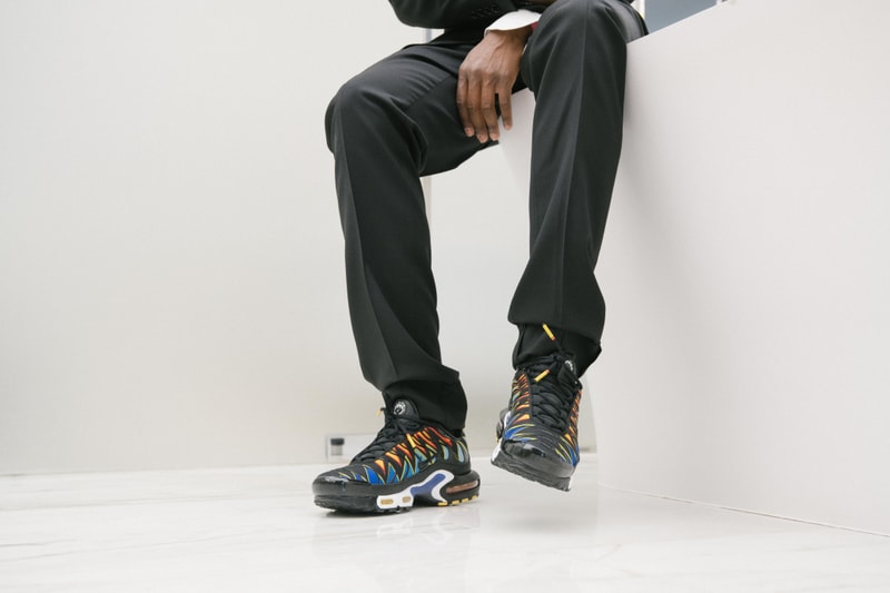 Portraits De Dan Sablon, Chaussé De La Nike Tn Édition Paris