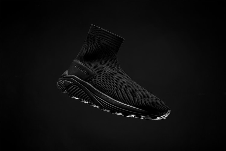 N.D.G STUDIO Propose Une Version "Triple Black" De Sa 2084 Sock Sneakers