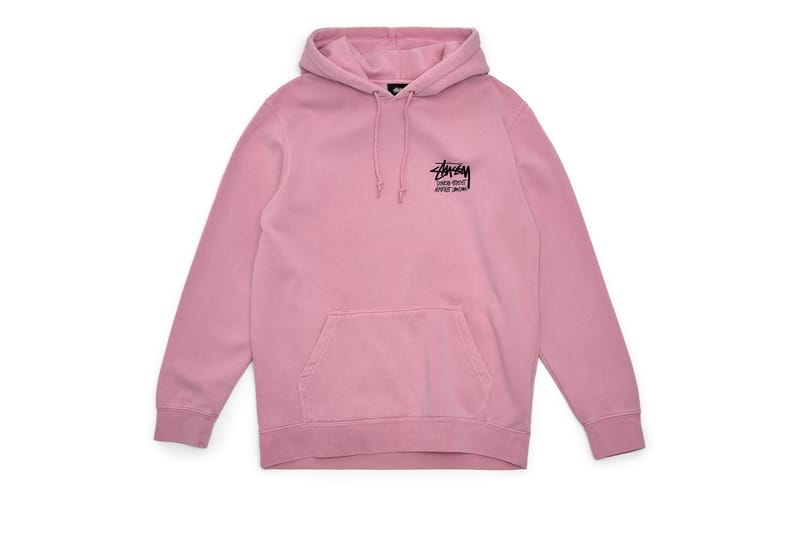 Stüssy Dévoile Des Hoodies Et Des T-Shirts En Exclusivité Pour DSM London