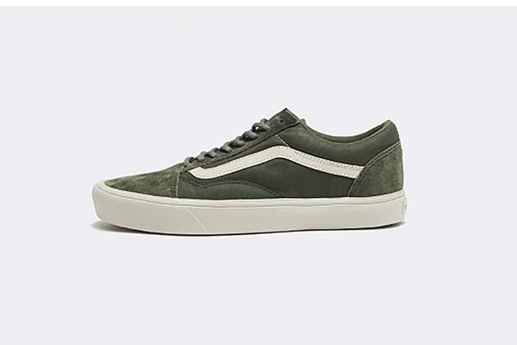 Vans et RAINS Collaborent Sur Des Déclinaisons Sobres De Trois Paires Incontournables