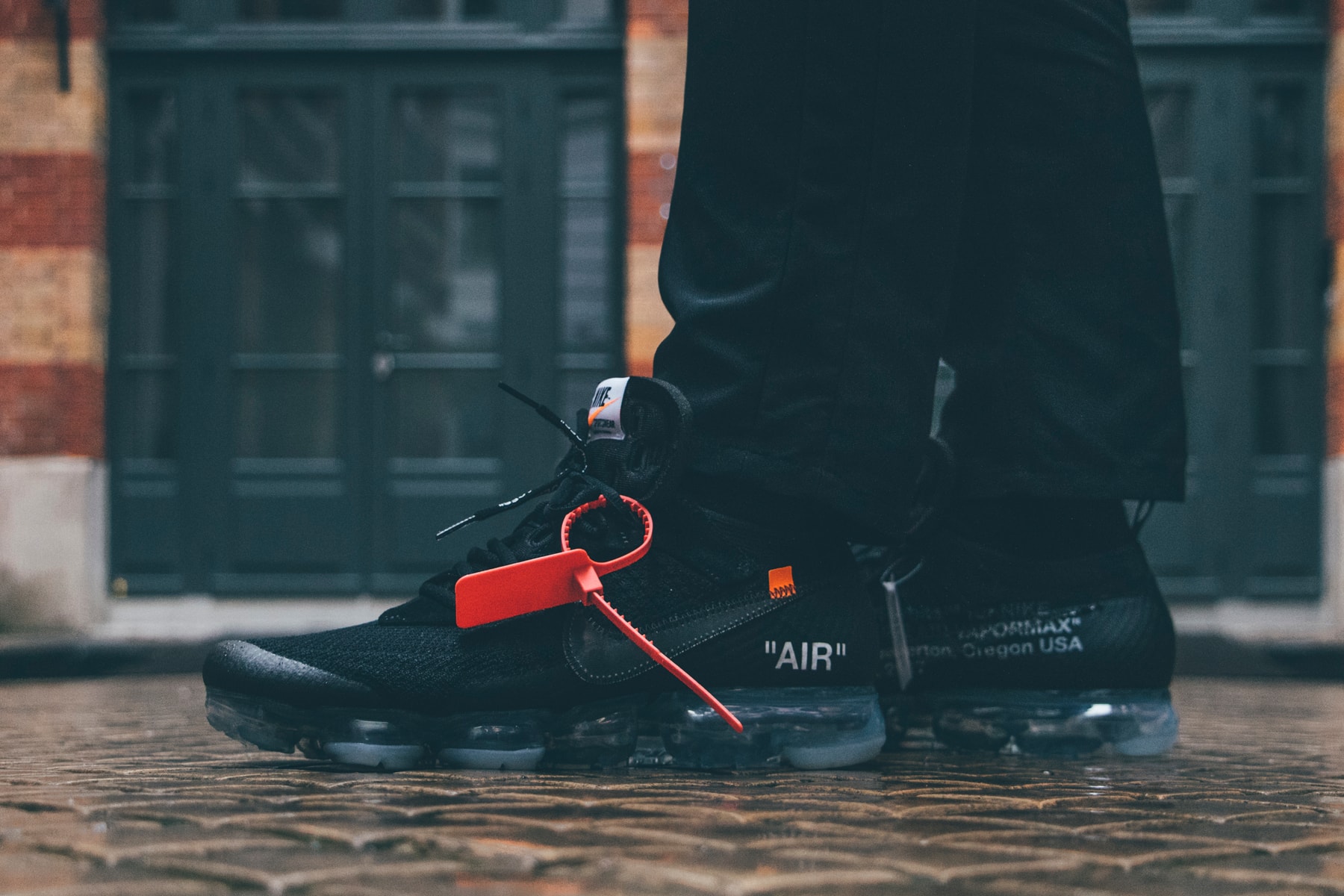 Photos De La Virgil Abloh x Nike Air VaporMax "Black" Portée