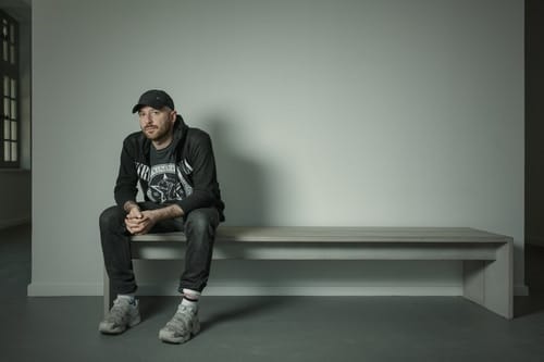 Demna Gvasalia Répond Officiellement Aux "Fake News" Concernant Les Mauvaises Ventes De Vetements