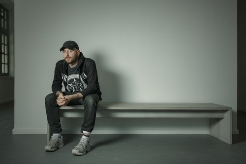 Demna Gvasalia Répond Officiellement Aux "Fake News" Concernant Les Mauvaises Ventes De Vetements