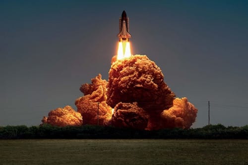 KFC Hong Kong Imagine Le Hot & Spicy Fried Chicken Comme Une Explosion Enflammée