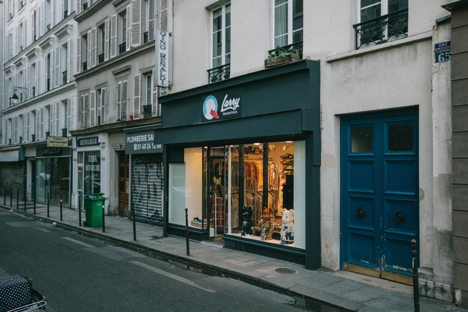 Photos De La Boutique De Larry Deadstock