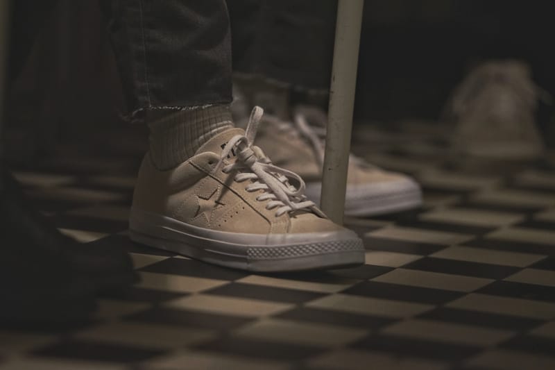 Lomepal Collabore Avec Converse Pour Une Paire Friends And Family