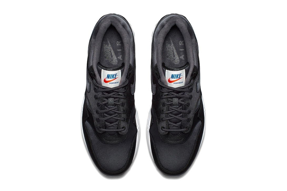 Photo Air Max 1 Pack "Satin"