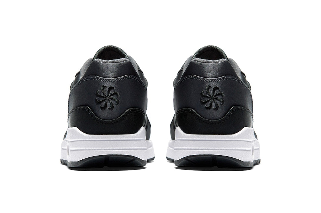 Photo Air Max 1 Pack "Satin"