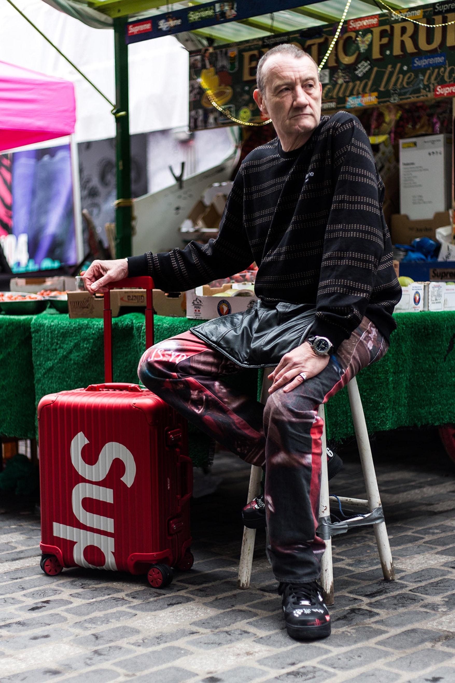 Photos Street Style De La Collaboration Supreme x RIMOWA À Londres