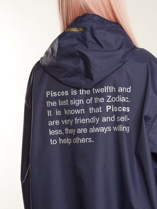 Vetements, imperméable, hoodie