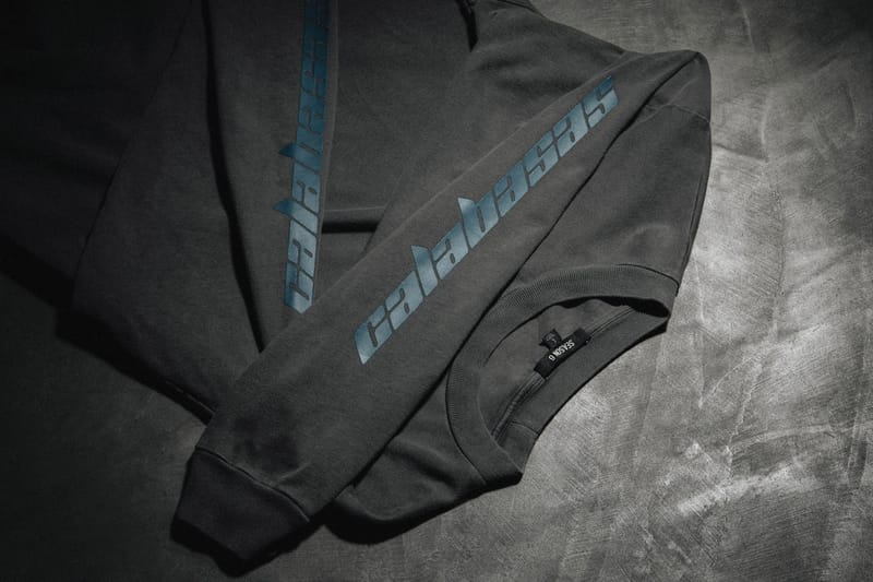 Gros Plan Sur Les Pièces De La YEEZY SEASON 6 Par Kanye West
