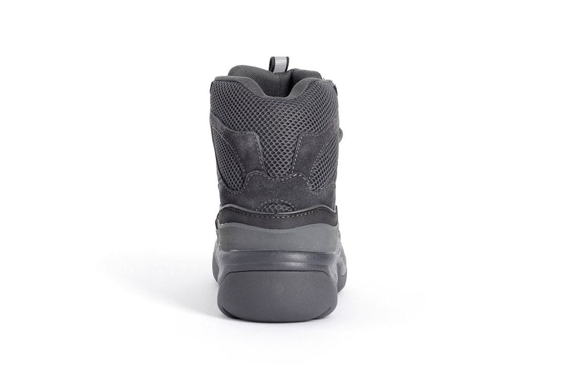 Photos YEEZY Season 6 Desert Rat Boot