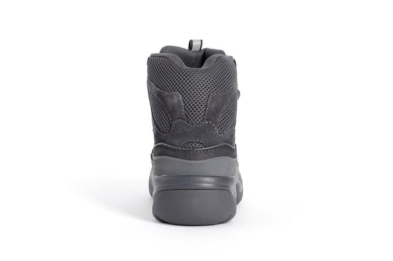 Photos YEEZY Season 6 Desert Rat Boot
