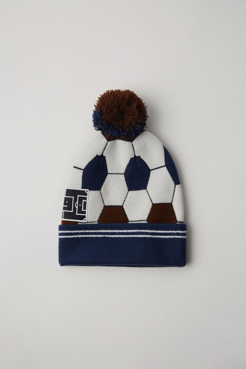 Photo Collection Football Acne Studios