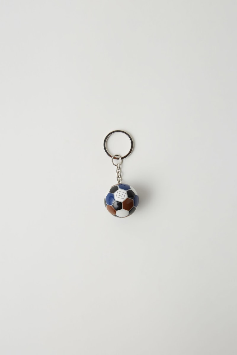 Photo Collection Football Acne Studios