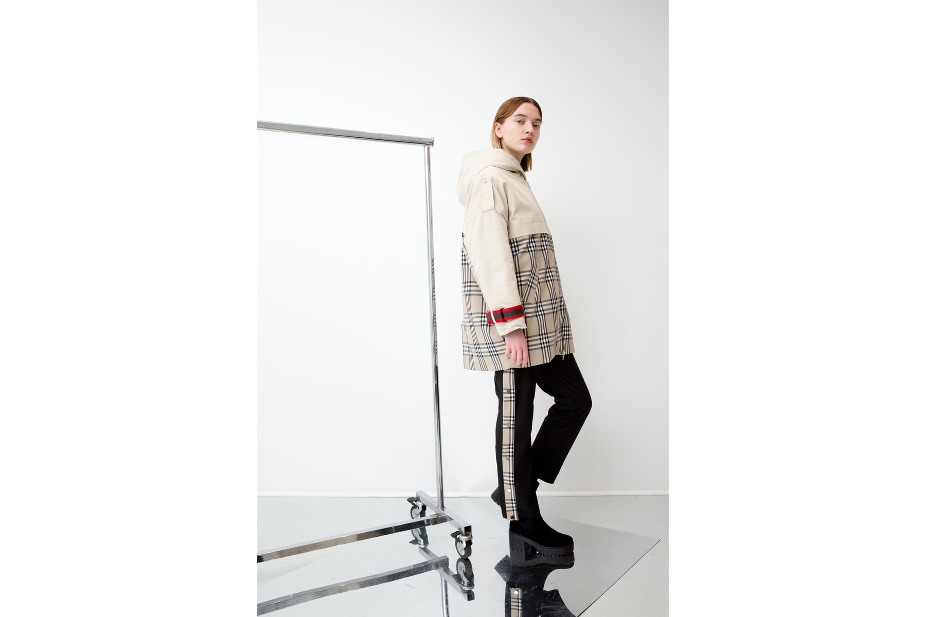 andrea crews, collection, automne, hiver, 2018, tartan, burberry