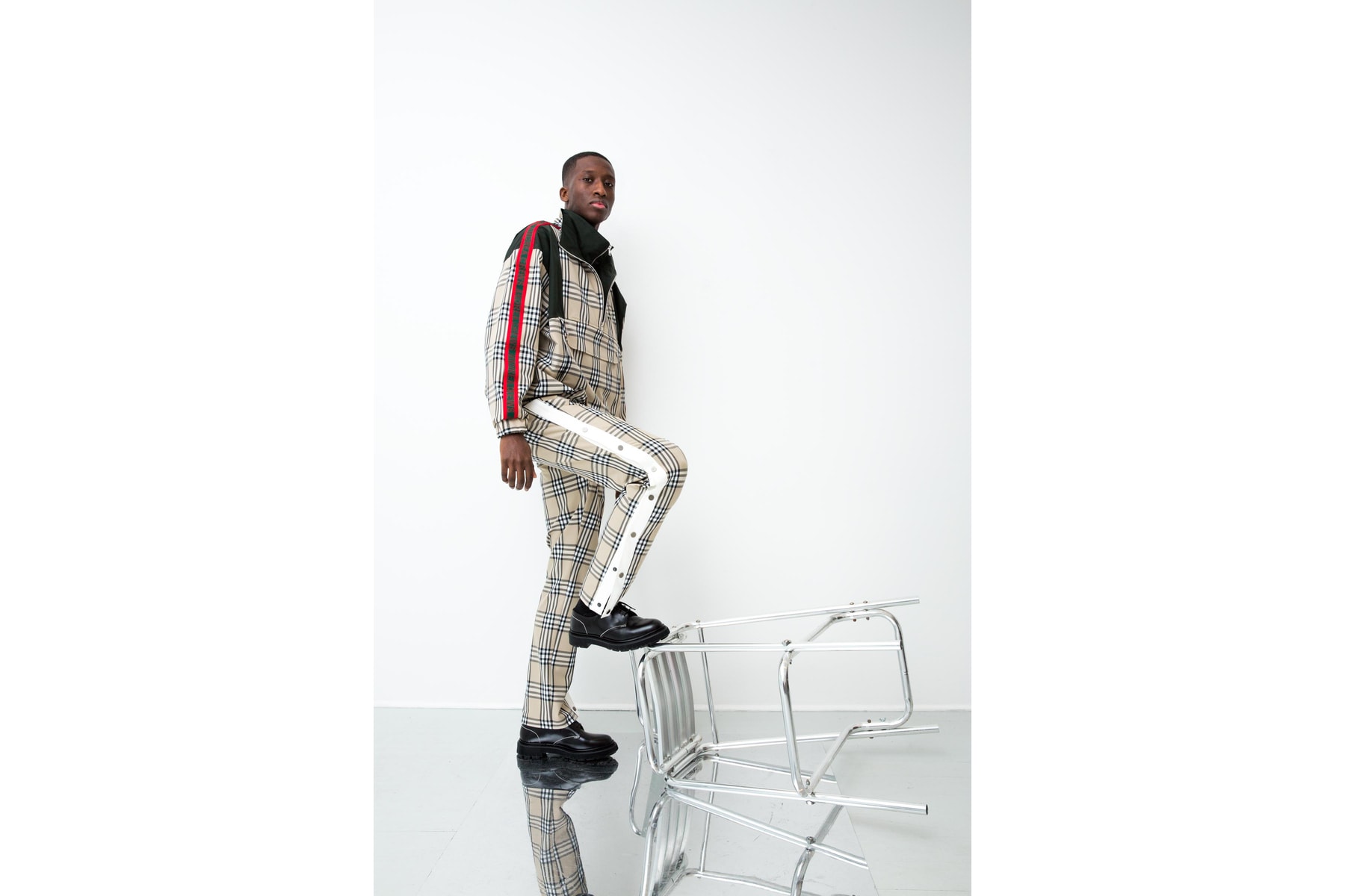 andrea crews, collection, automne, hiver, 2018, tartan, burberry