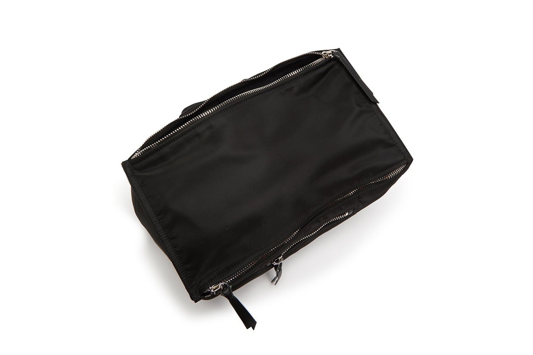 givenchy, sac, logo