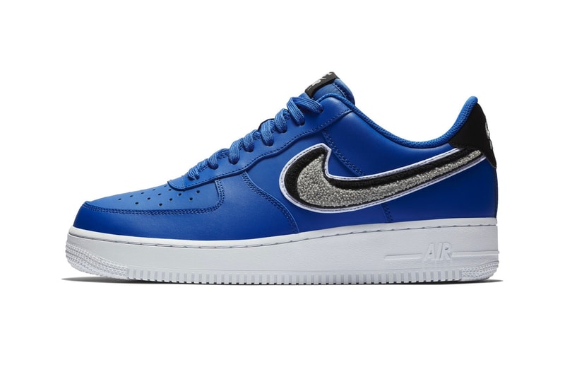 Photos Air Force 1 "Chenille Swoosh"