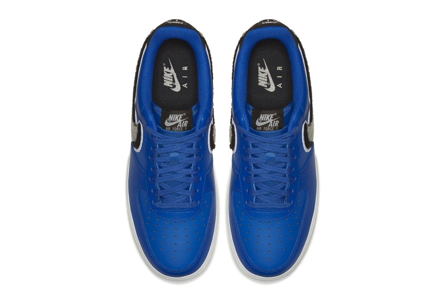 Photos Air Force 1 "Chenille Swoosh"