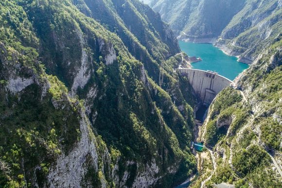 Le Documentaire Poignant et Engagé De Patagonia Pour Sauver Les Rivières D'Europe Arrive En France