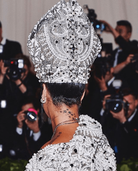 Rihanna, Robe, Met Gala