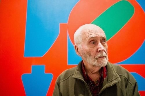 Le Célèbre Artiste Robert Indiana, Créateur du "LOVE Sculpture" Est Décédé
