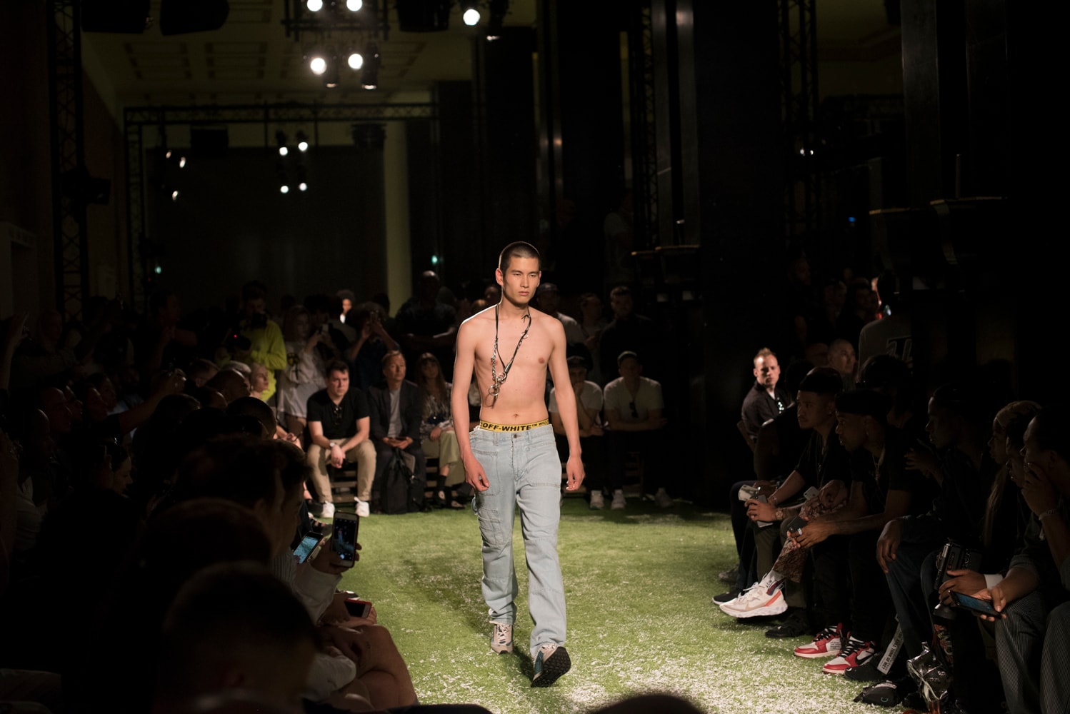 Photos Défilé Off-White™ Printemps/Été 2019