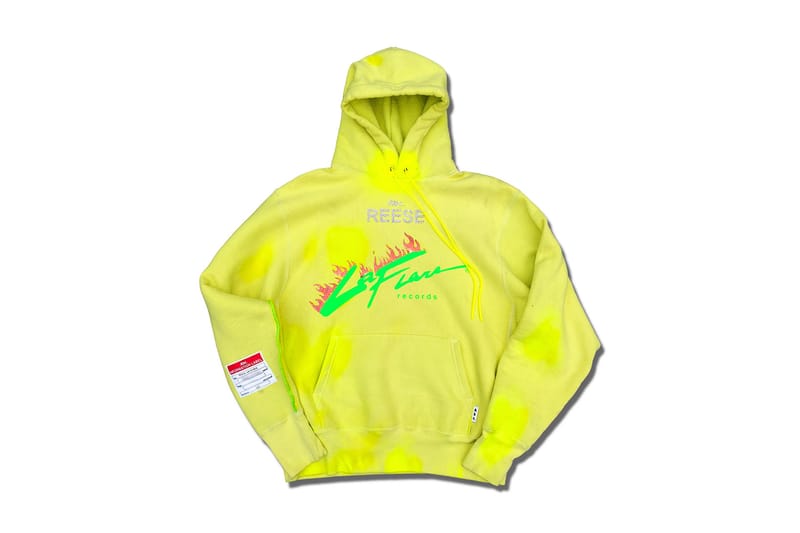 Advisory Board Crystals Dévoile Un Hoodie Custom Pour Reese Laflare