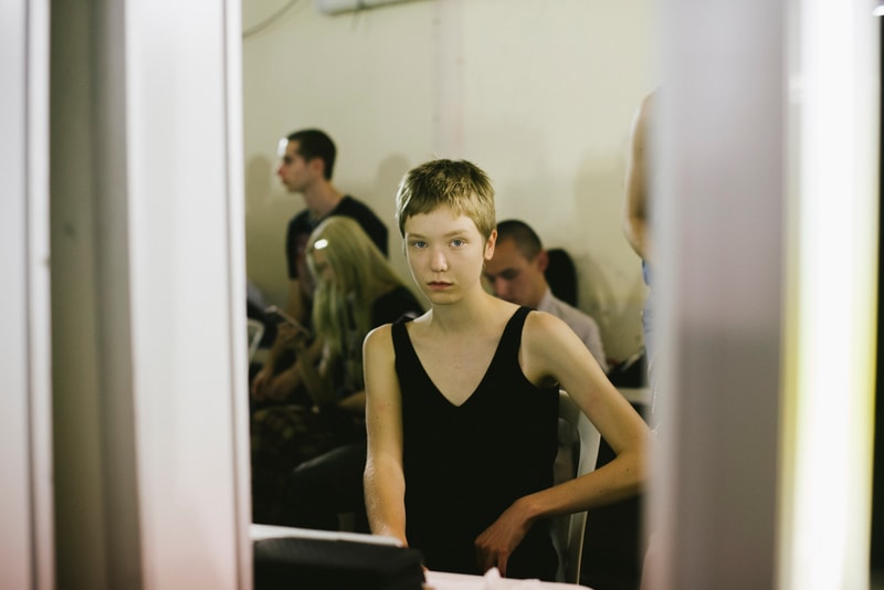 Etudes Studio - Dans Les Backstages Du Défilé Printemps/Été 2019
