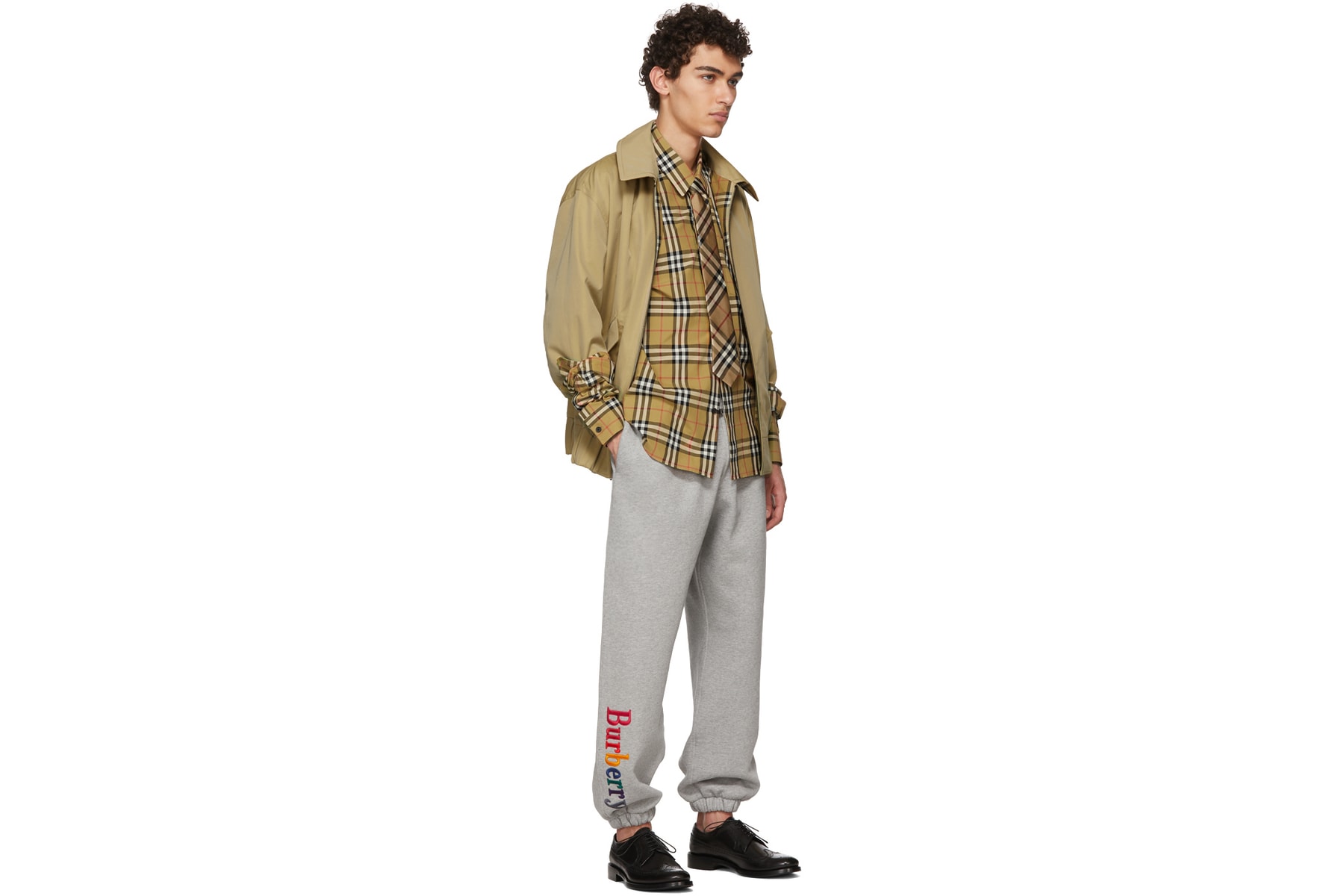 jogging, vetements, balenciaga, gosha, rubchinskiy, burberry, faith, connexion, kappa, shopping