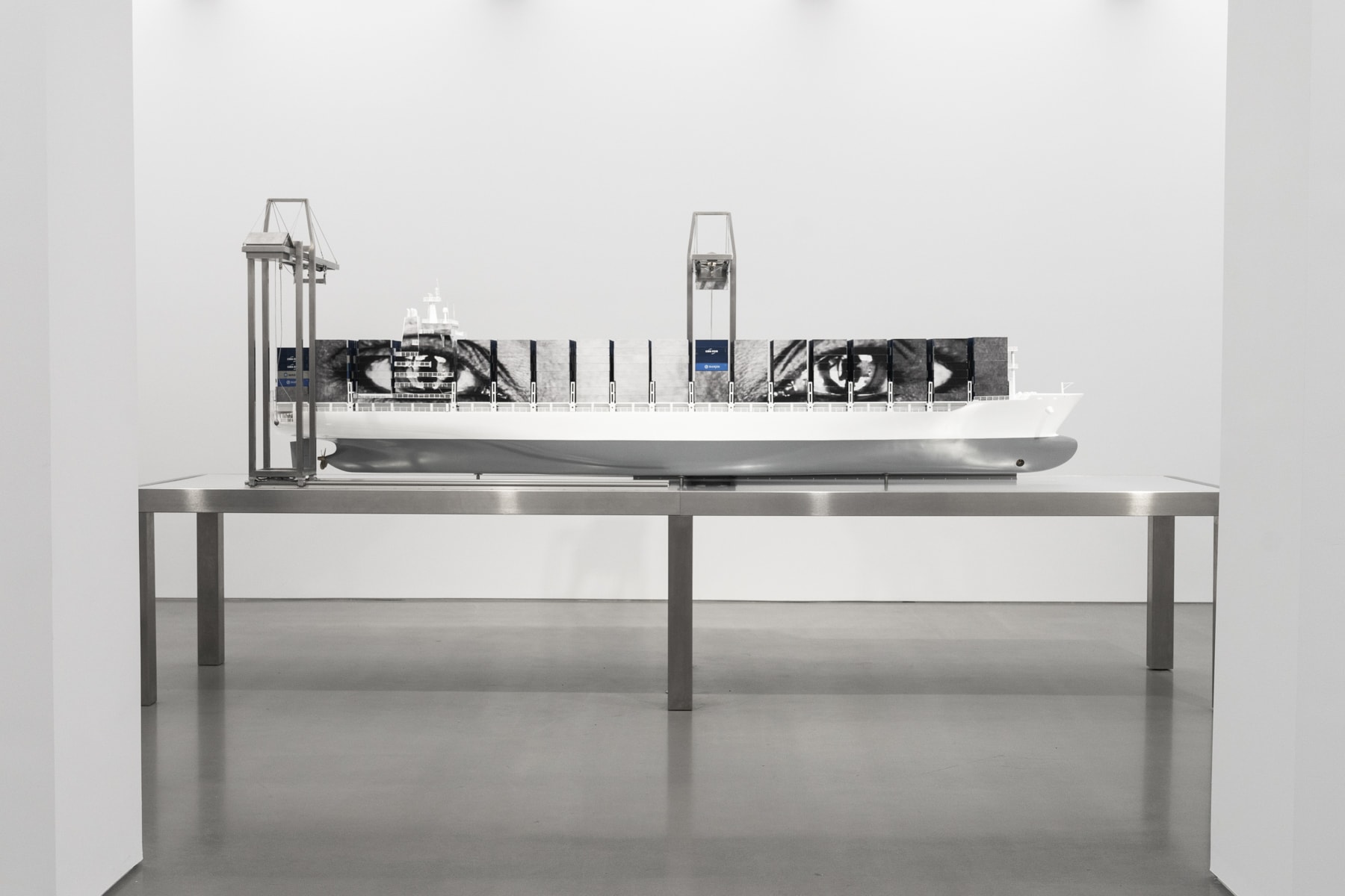 Exposition JR "Horizontal"