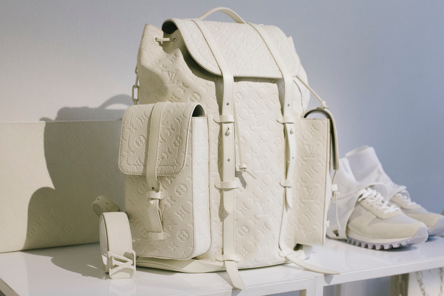 Virgil Abloh, Louis Vuitton, sac, basket, sneakers