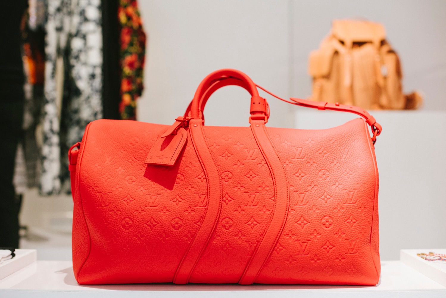 Virgil Abloh, Louis Vuitton, sac, basket, sneakers