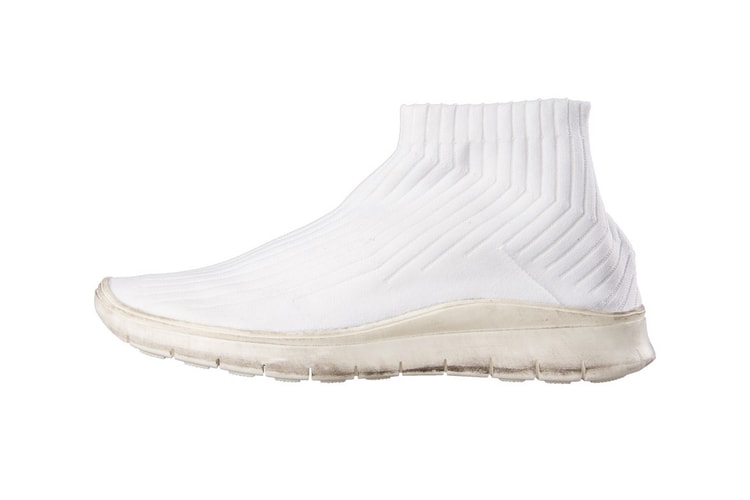 Maison Margiela Dévoile Ses Knit Sock Boot Dans Un Coloris Blanc