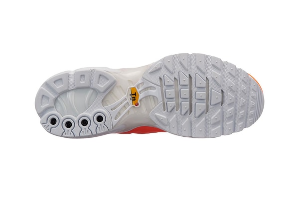 Photo Air Max Plus "Just Do It"