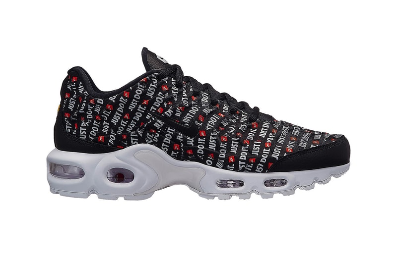 Photo Air Max Plus "Just Do It"