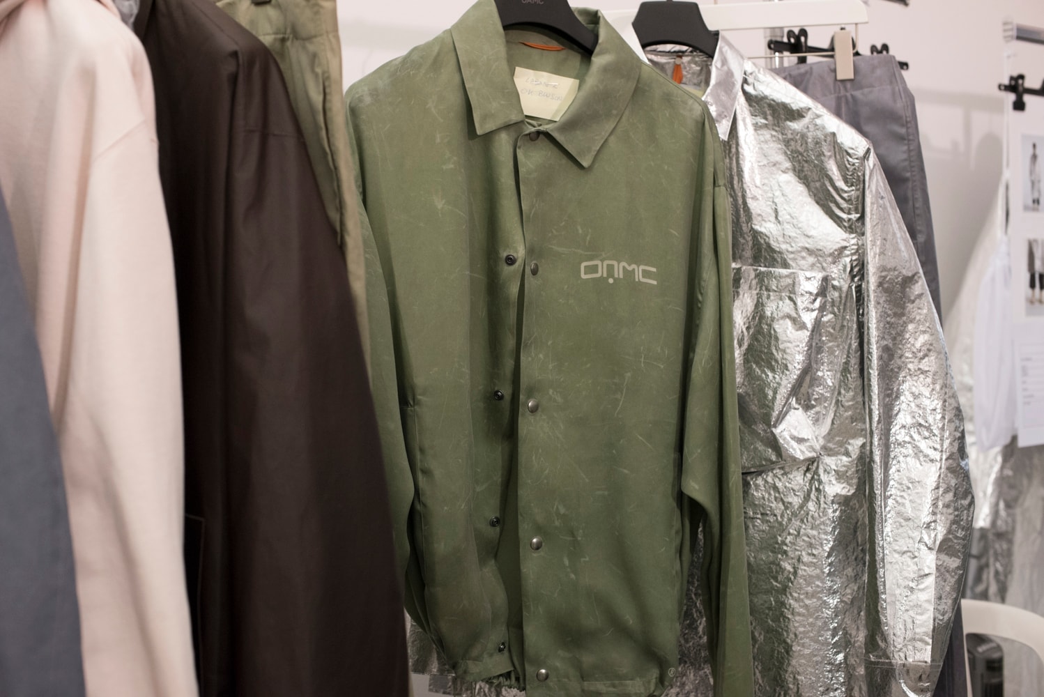 Photo Des Backstages Du Show OAMC