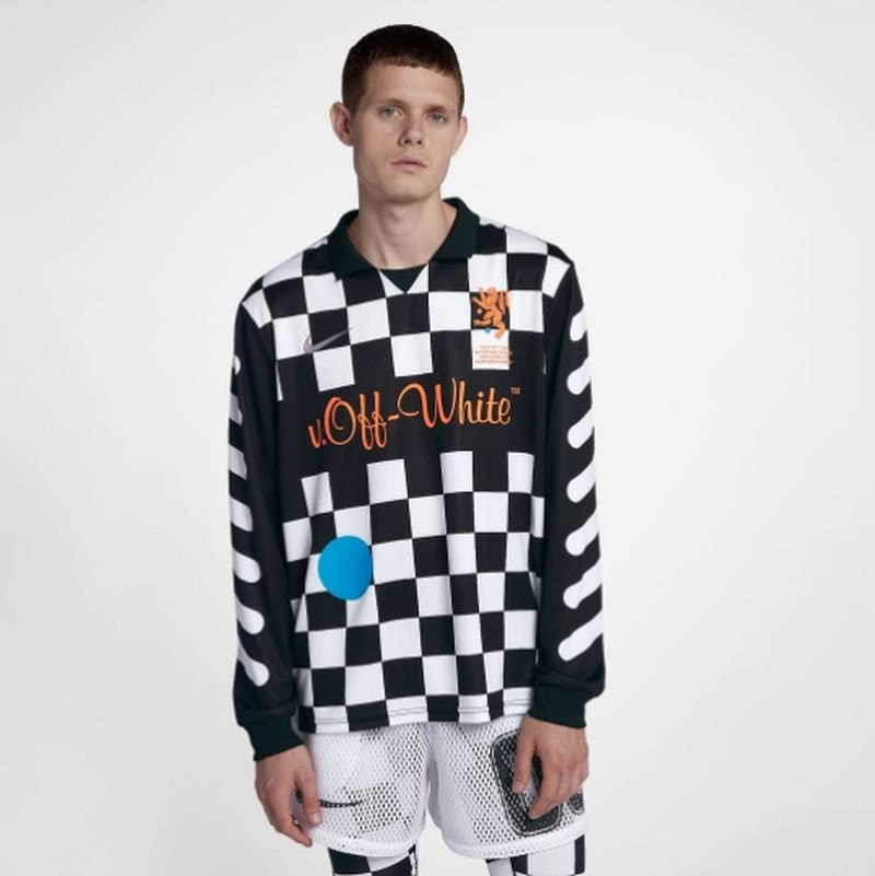 Photo Collection Off-White™ x Nike Football