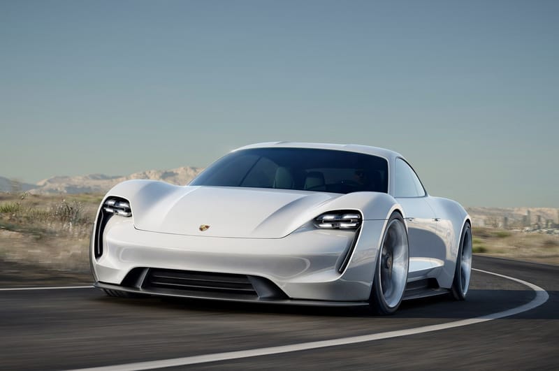 Voici À Quoi Ressemble La Première Porsche Électrique