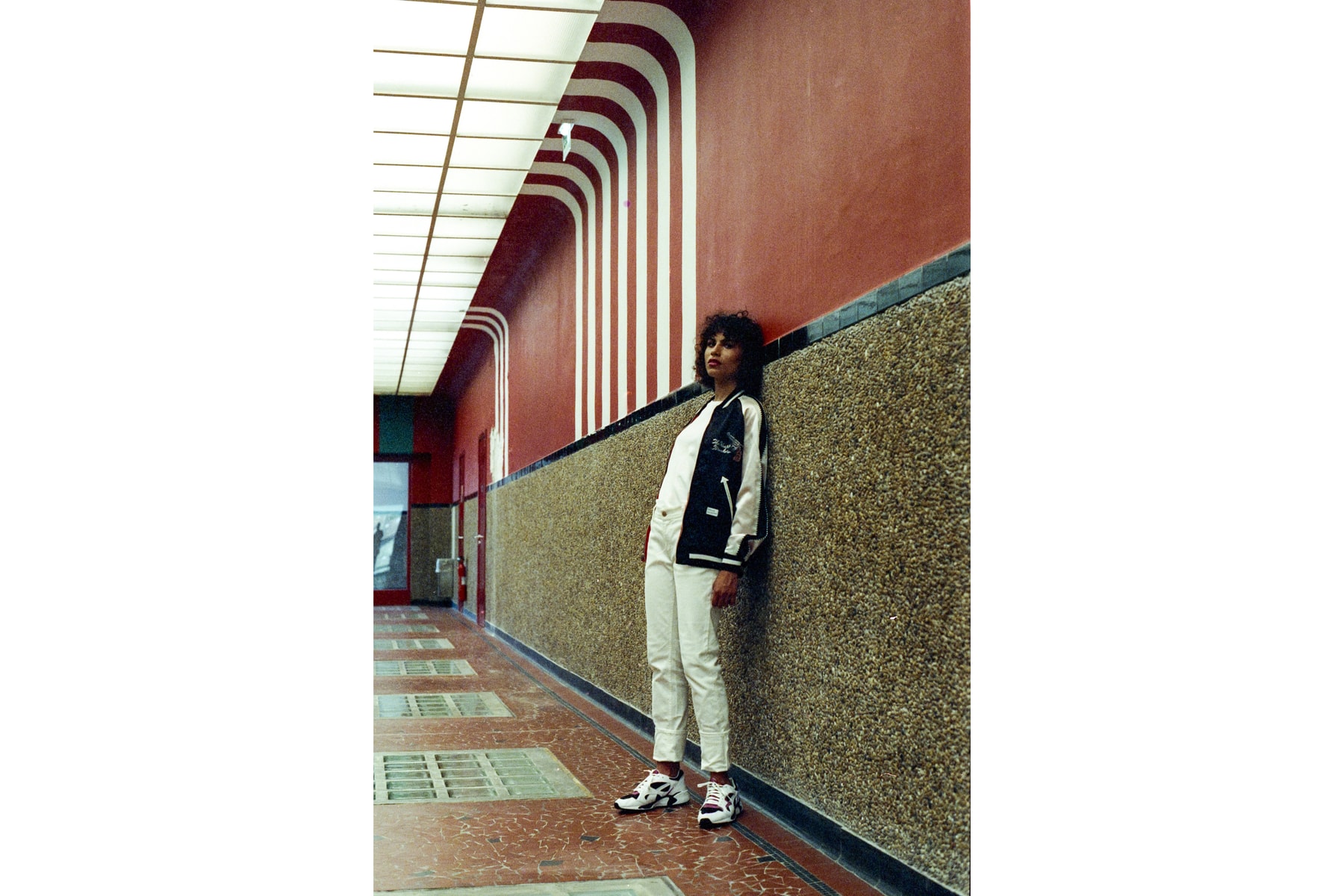 rayon, frais, bordeaux, shop, sneaker, culture