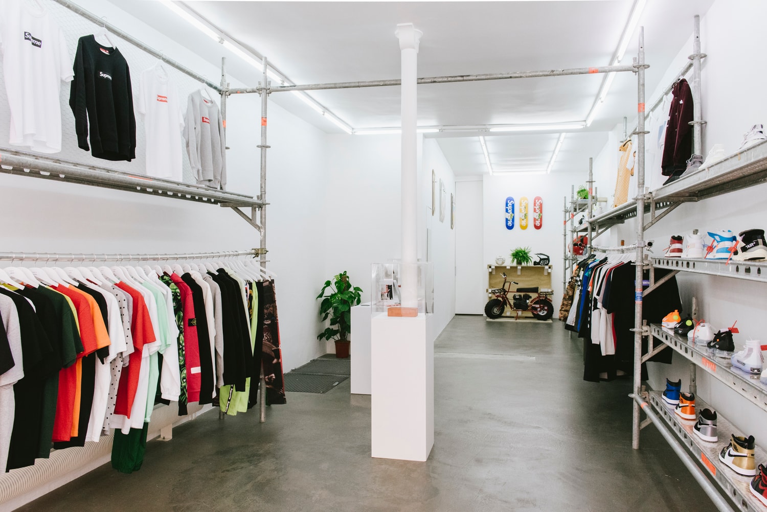 Photo Structure Pop-Up