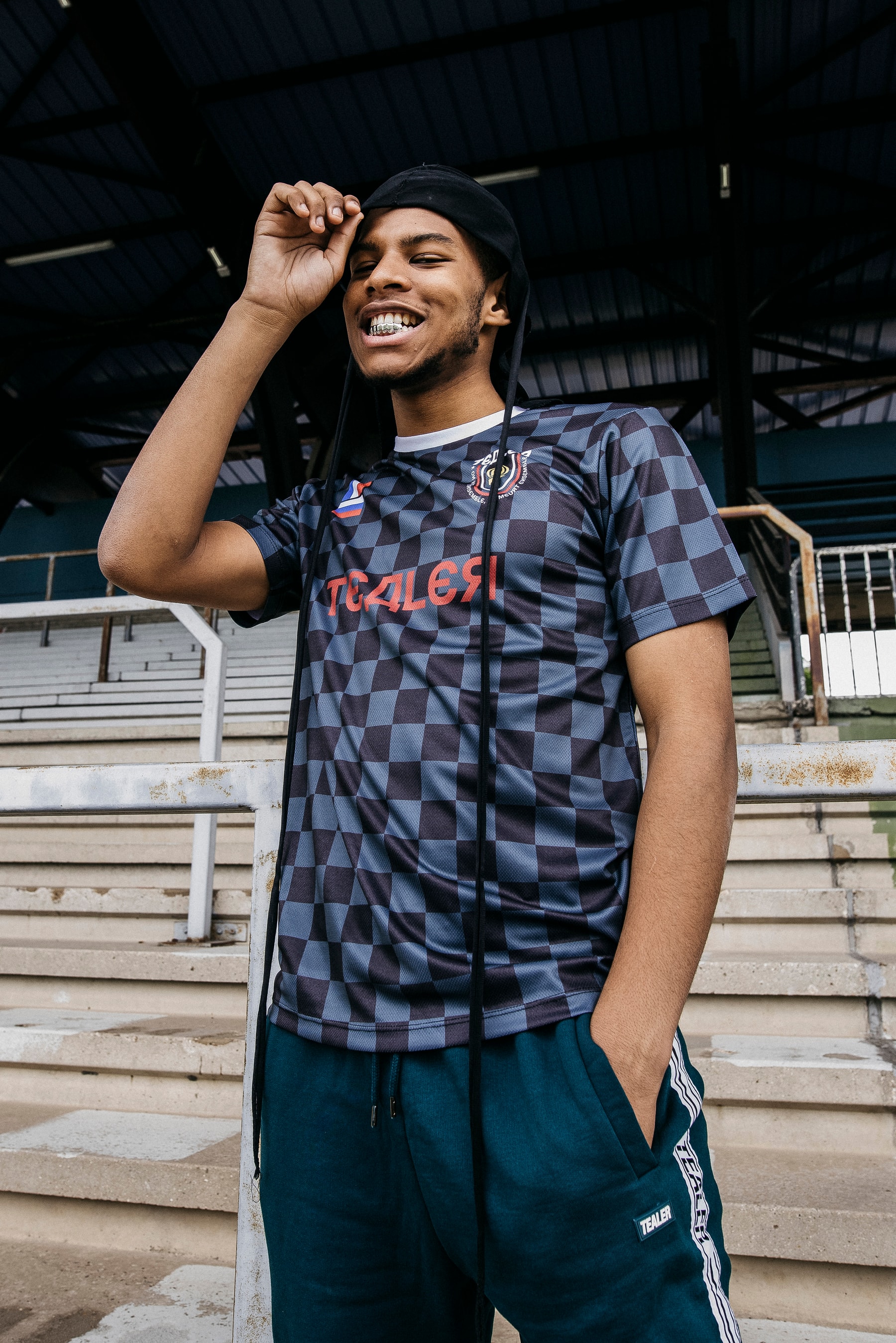 Lookbook Tealer x Red Star FC