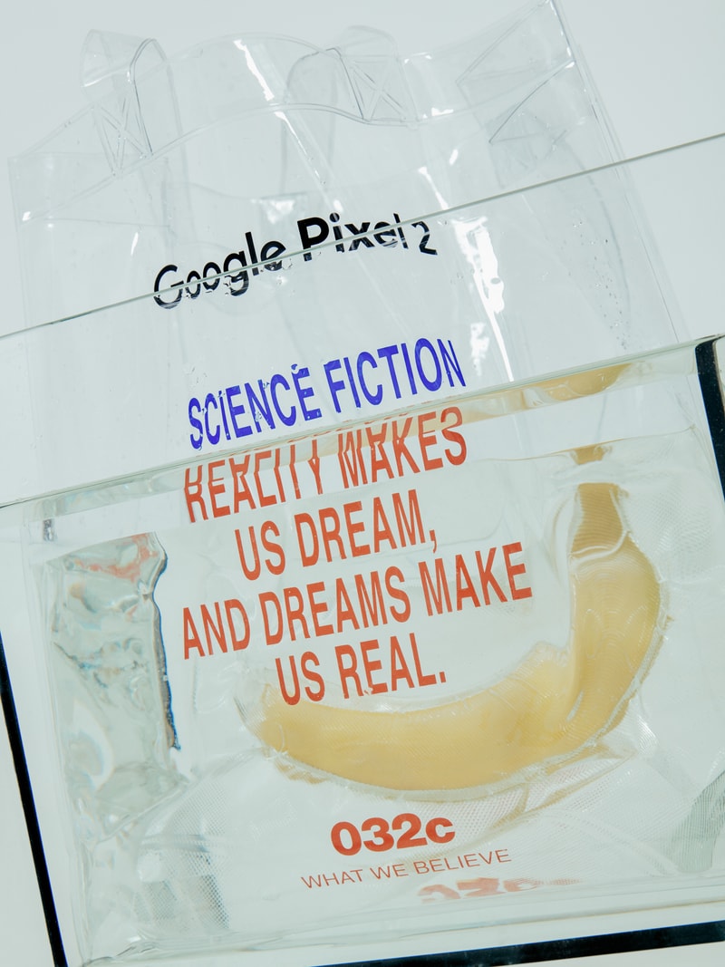 Collection Capsule 032c & Google Pixel 2