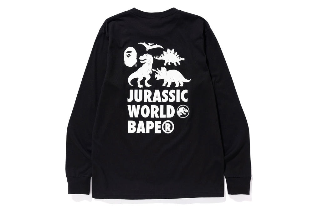 Photo De La Collab BAPE x Jurassic World